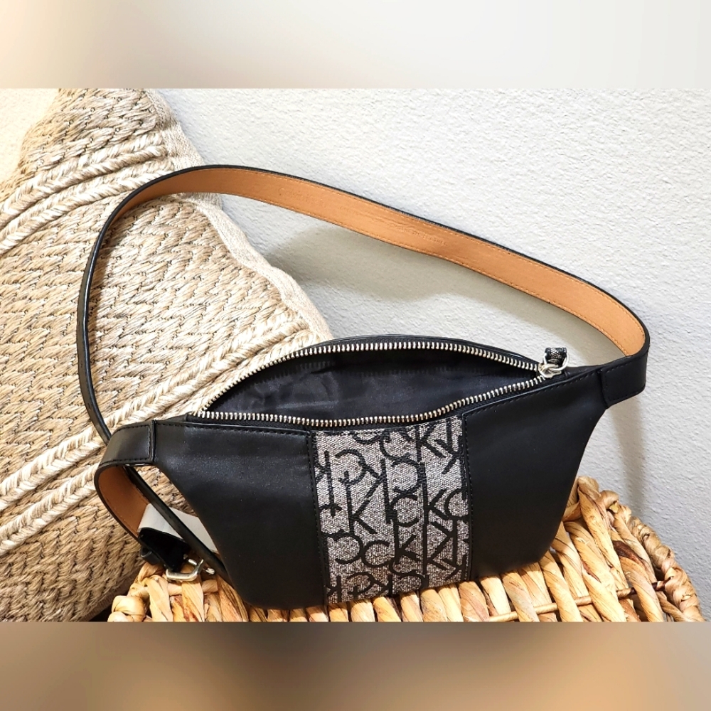 Calvin Klein Fanny Pack Belt